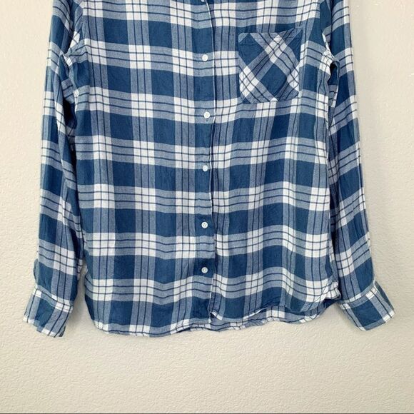 Bongo Women’s Size Large Blue Plaid Button Down Shirt - Picture 3 of 11